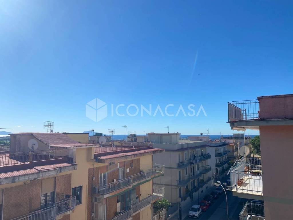 appartamento in affitto a Pozzuoli