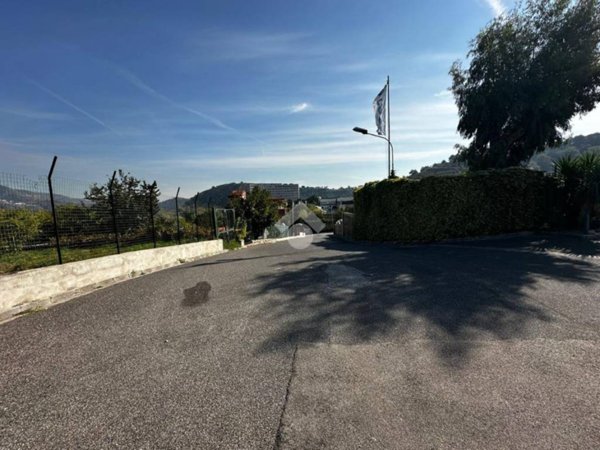 ufficio in affitto a Pozzuoli