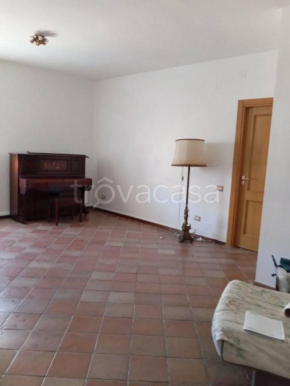 appartamento in affitto a Pozzuoli