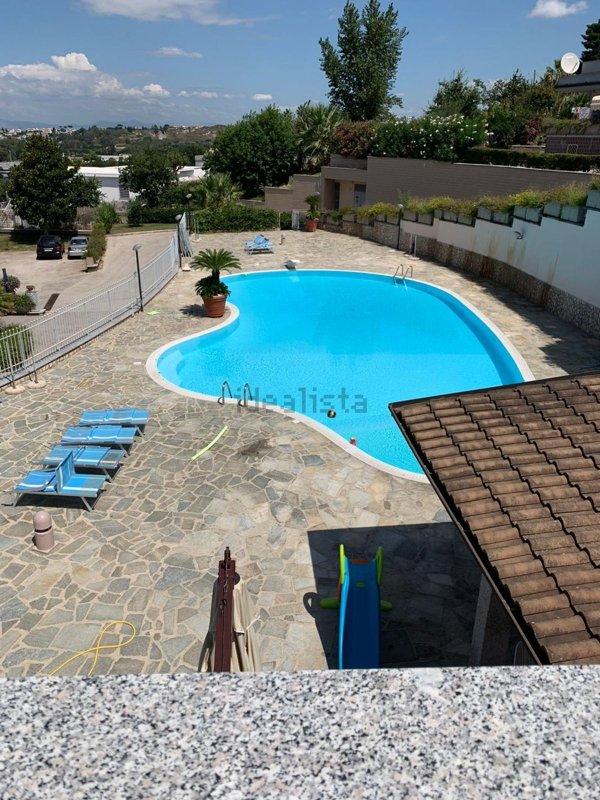 appartamento in affitto a Pozzuoli