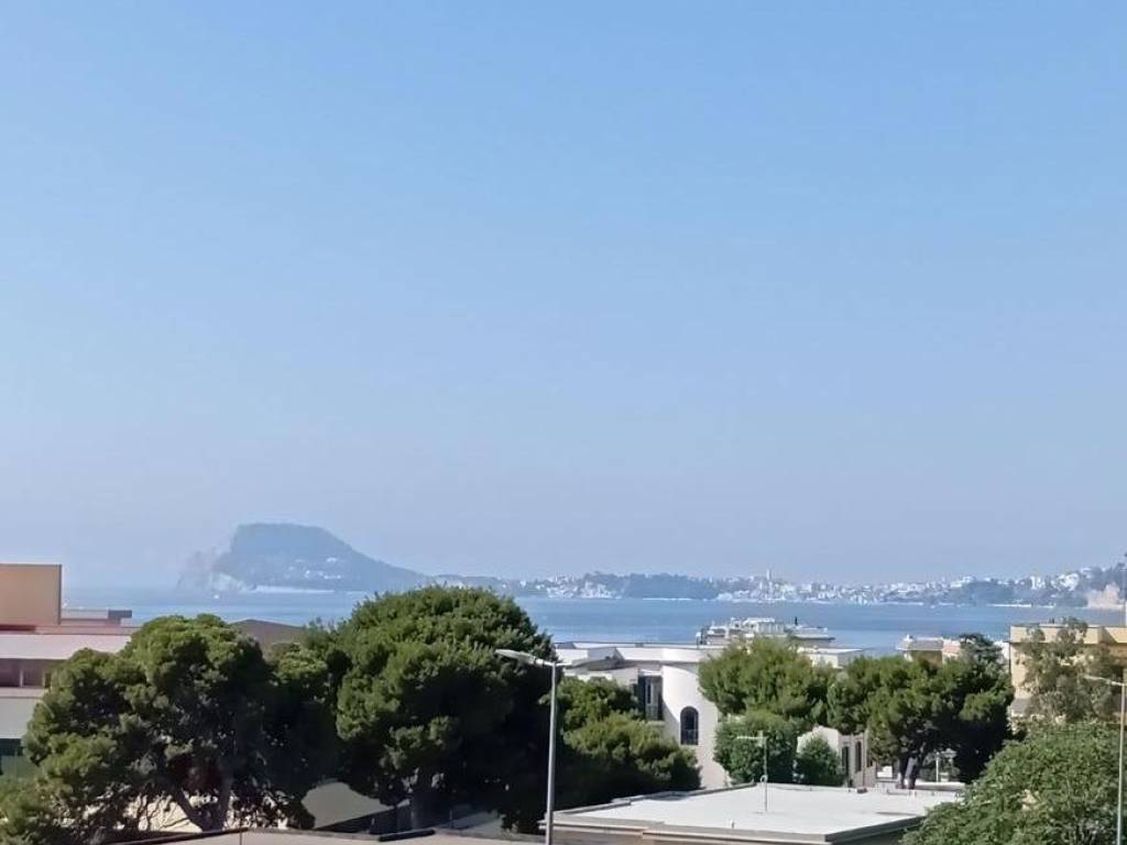 appartamento in affitto a Pozzuoli in zona Arco Felice