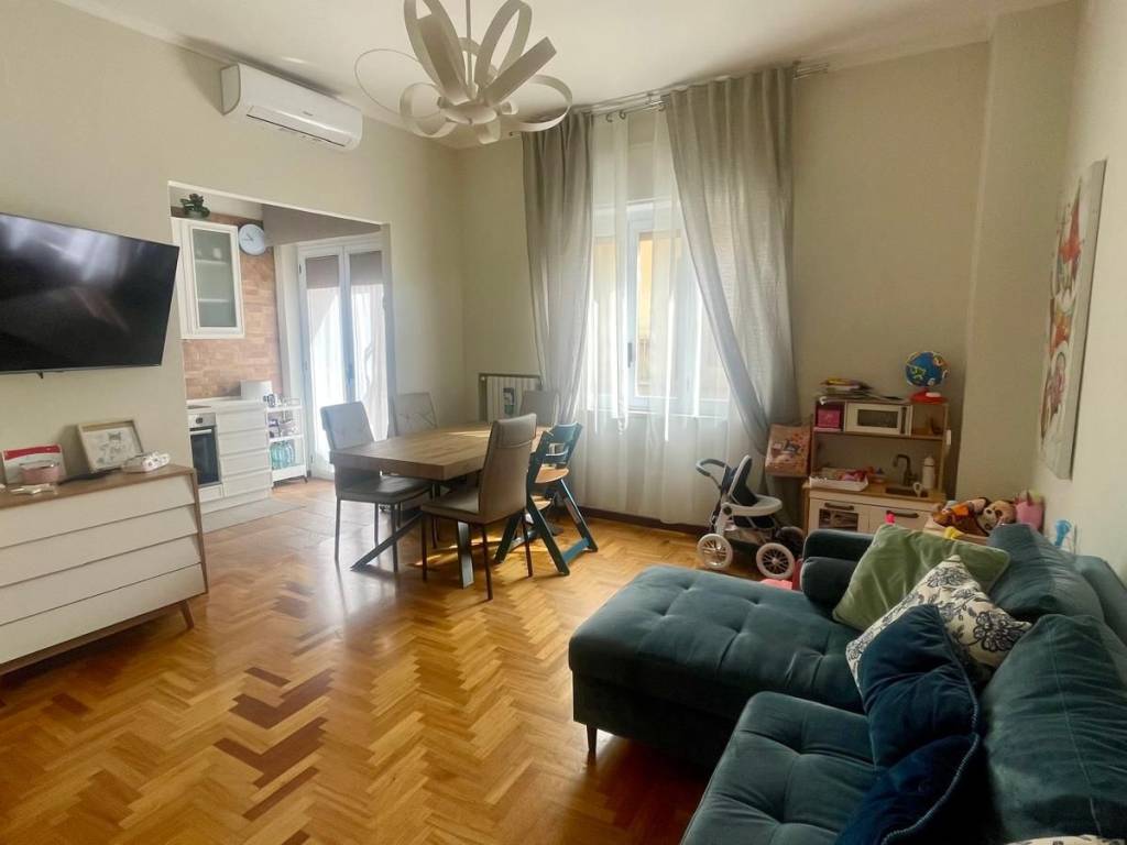 appartamento in affitto a Pozzuoli