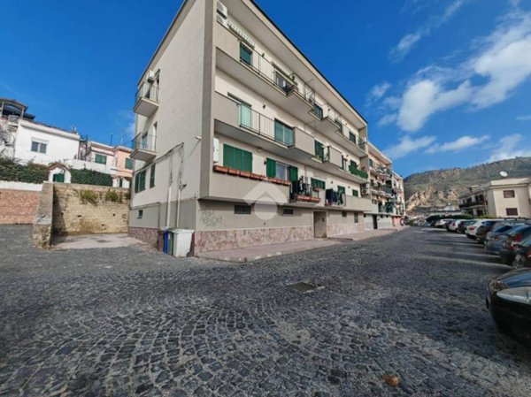 appartamento in affitto a Pozzuoli in zona Arco Felice