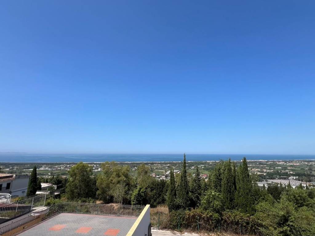 casa indipendente in affitto a Pozzuoli in zona Monterusciello