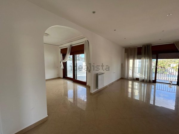 casa indipendente in affitto a Pozzuoli