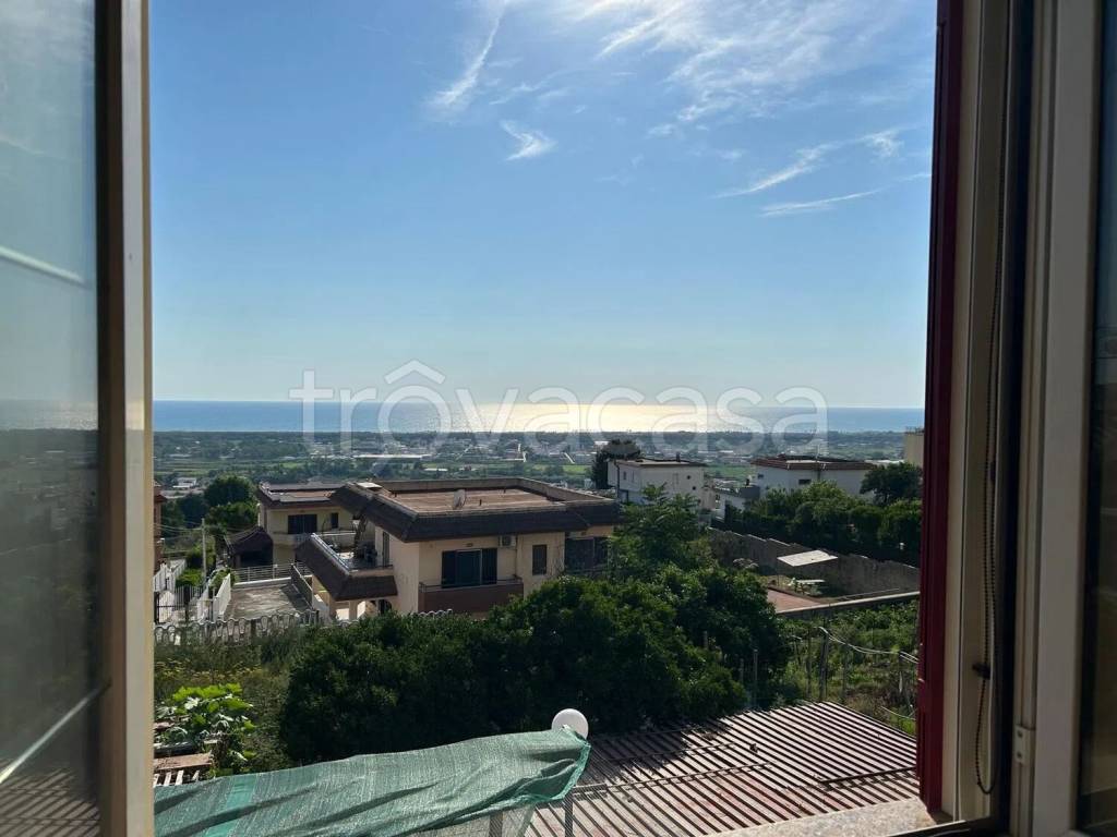 appartamento in affitto a Pozzuoli