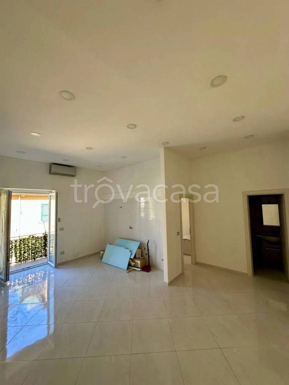 appartamento in affitto a Pozzuoli