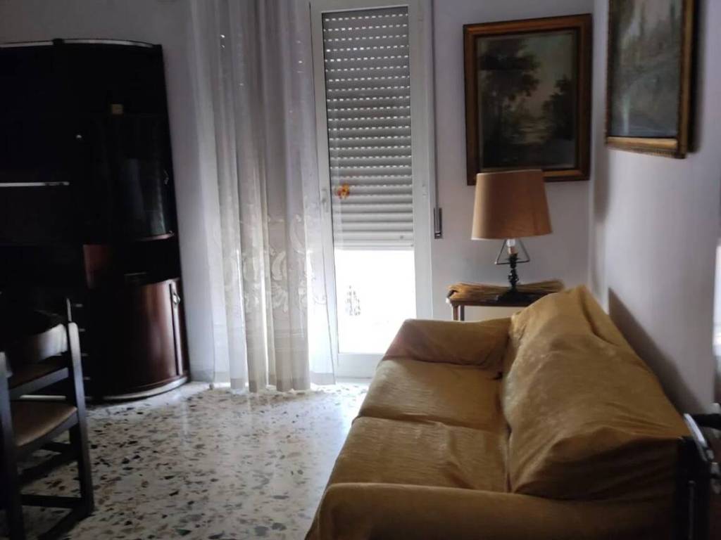 appartamento in affitto a Pozzuoli