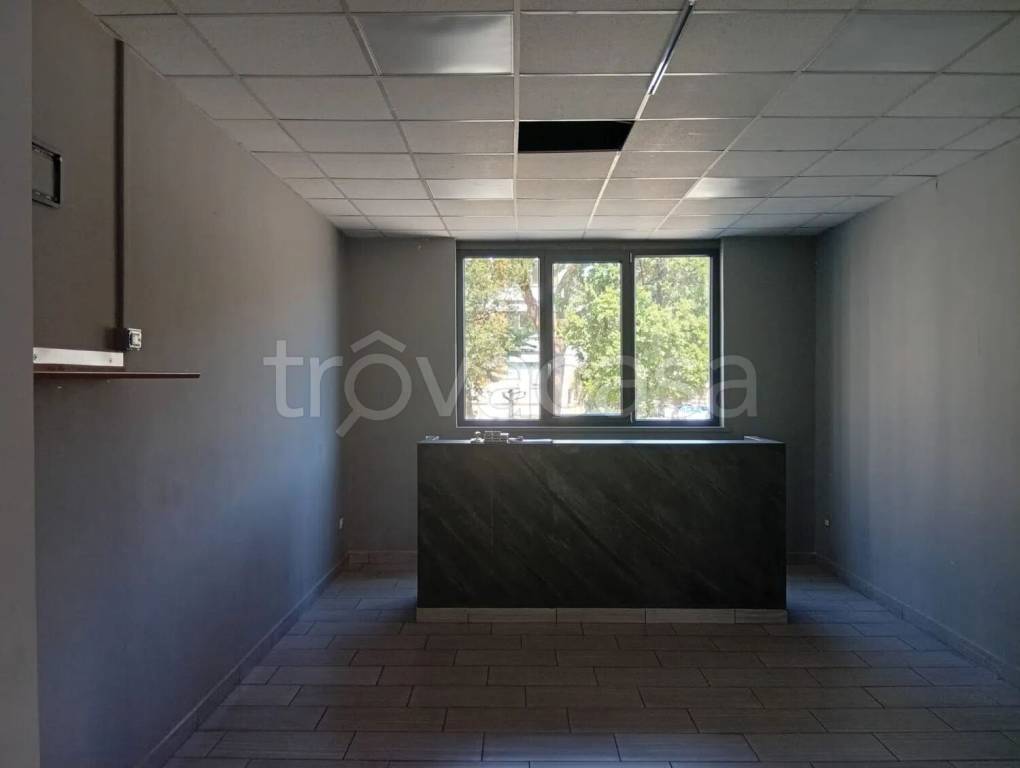 ufficio in affitto a Pozzuoli