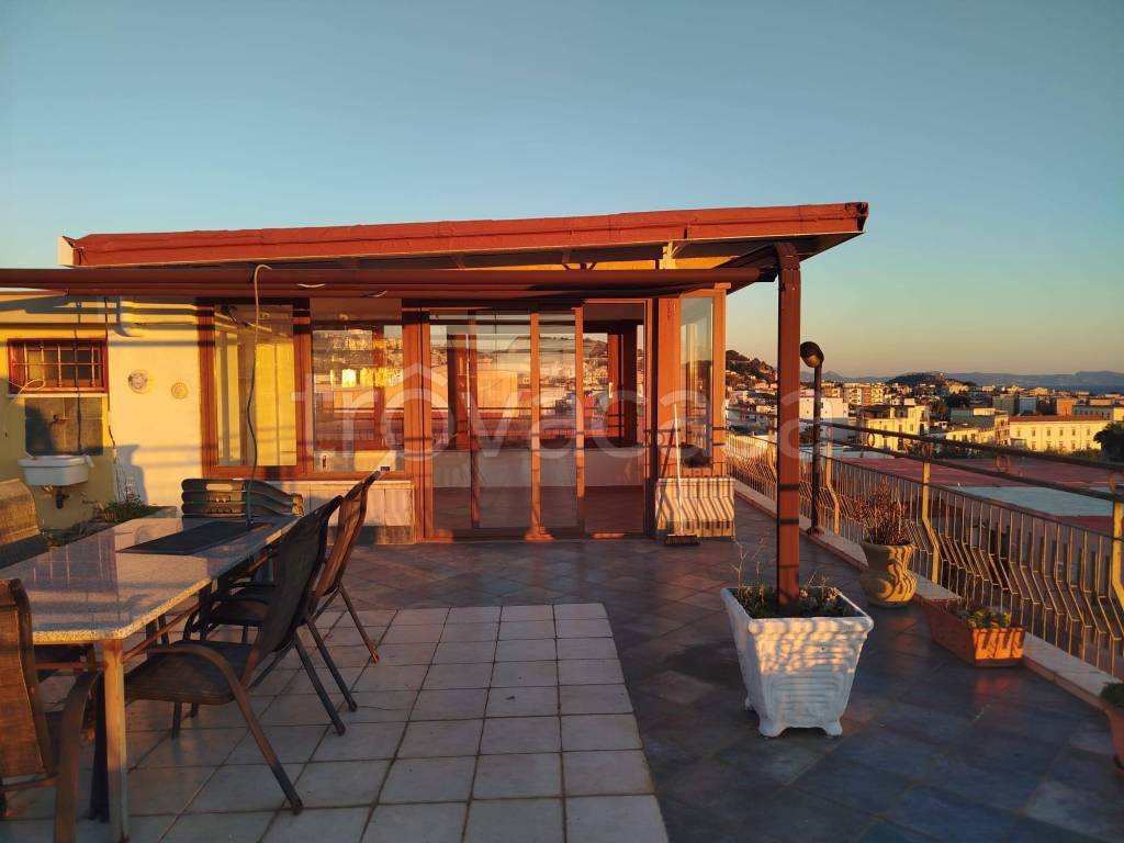 appartamento in affitto a Pozzuoli