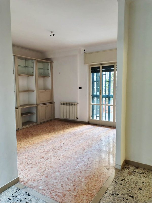 ufficio in affitto a Pozzuoli