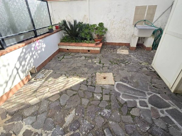 appartamento in affitto a Pozzuoli in zona Arco Felice