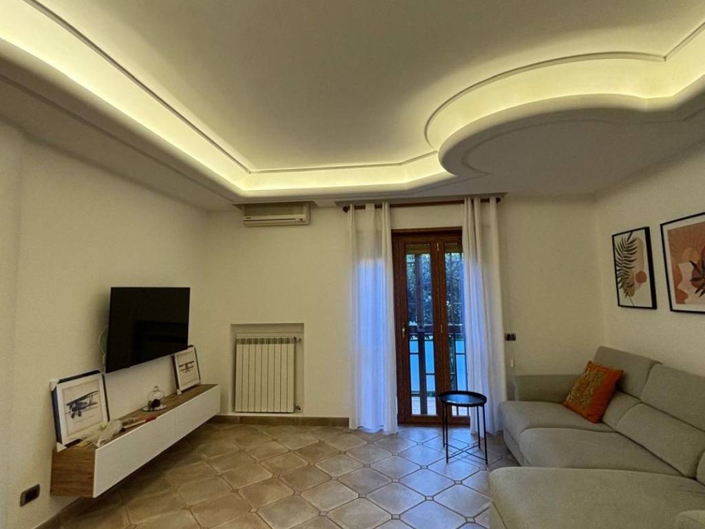 appartamento in affitto a Pozzuoli