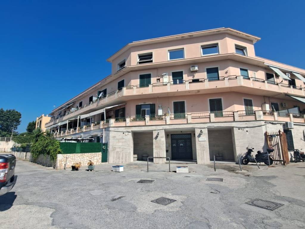 appartamento in affitto a Pozzuoli in zona Arco Felice