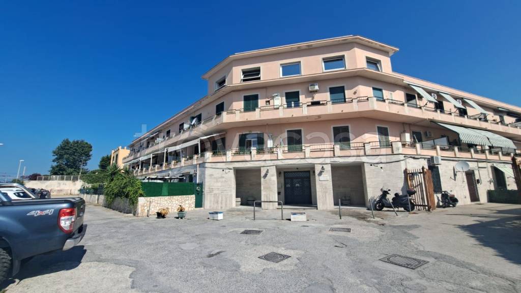 appartamento in affitto a Pozzuoli in zona Arco Felice