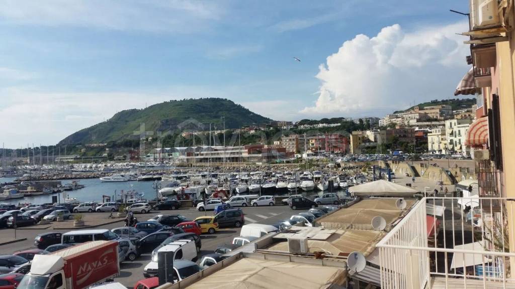 appartamento in affitto a Pozzuoli