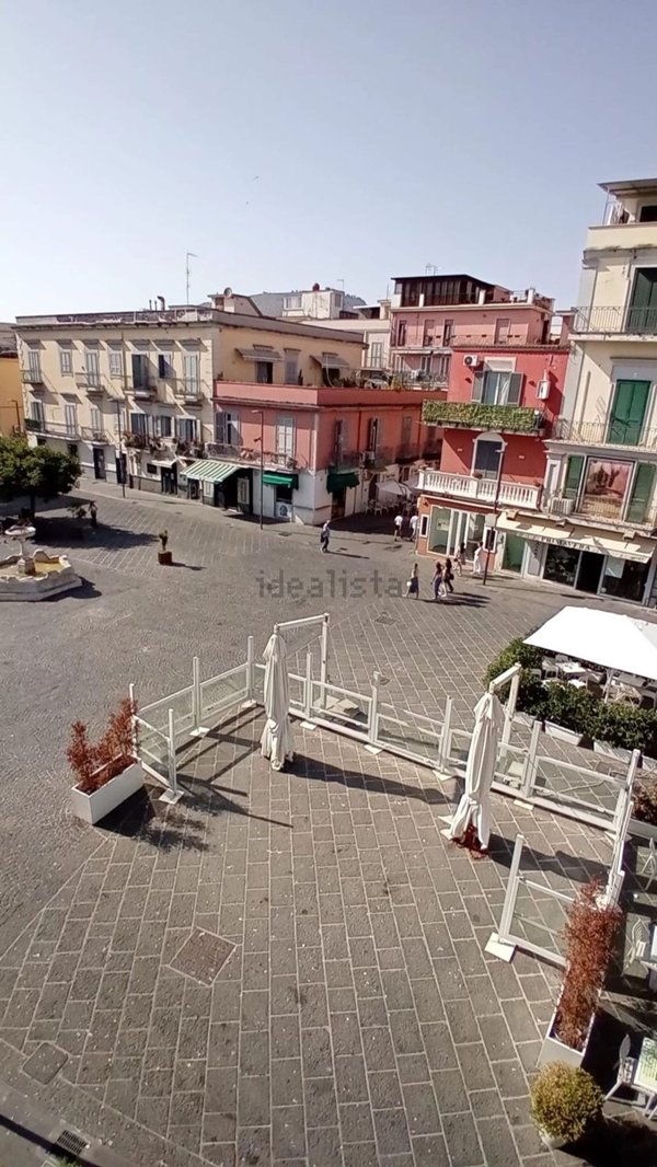 ufficio in affitto a Pozzuoli