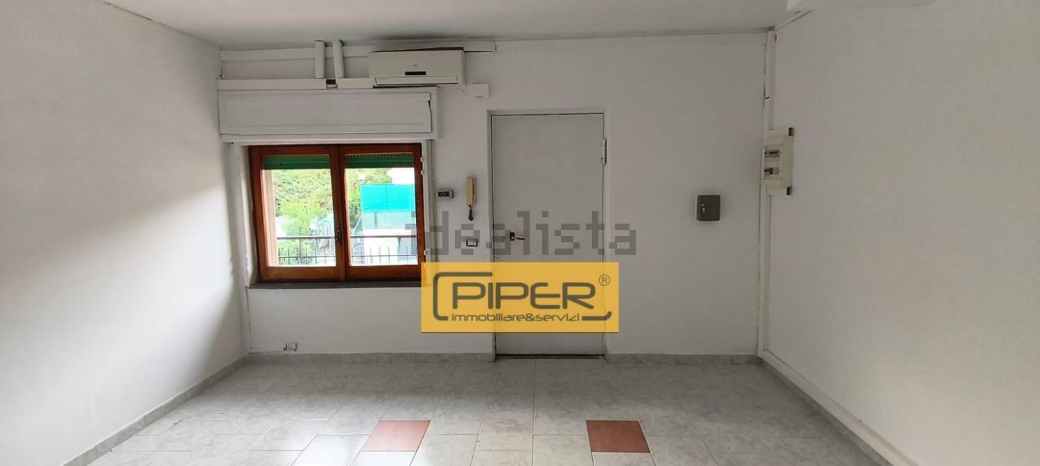 ufficio in affitto a Pozzuoli