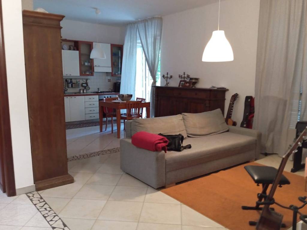 appartamento in affitto a Pozzuoli in zona Solfatara