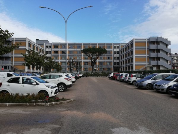 ufficio in affitto a Pozzuoli