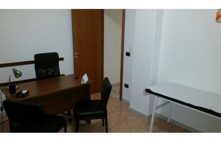 ufficio in affitto a Pozzuoli