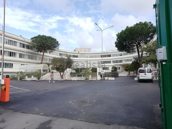 ufficio in affitto a Pozzuoli