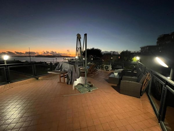 appartamento in affitto a Pozzuoli