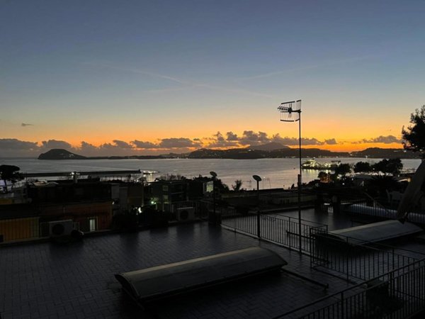 appartamento in affitto a Pozzuoli