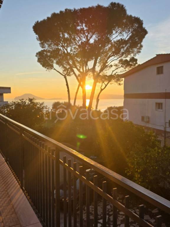 appartamento in affitto a Pozzuoli