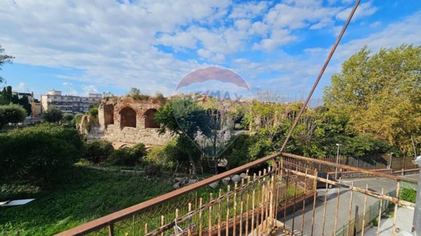 negozio in affitto a Pozzuoli in zona Solfatara