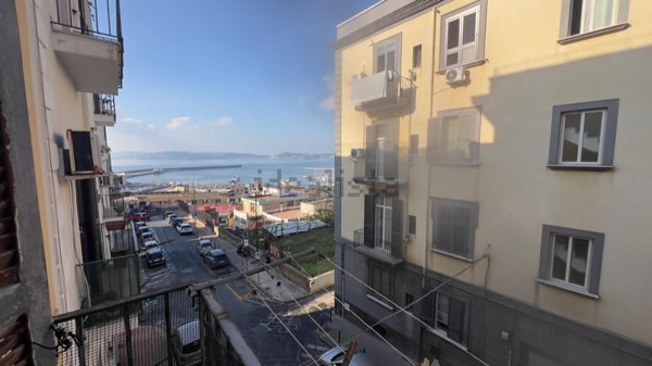 appartamento in affitto a Pozzuoli
