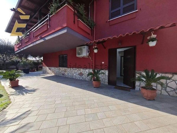 appartamento in affitto a Pozzuoli in zona Licola Lido