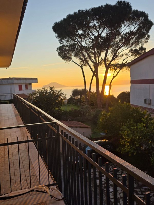 appartamento in affitto a Pozzuoli