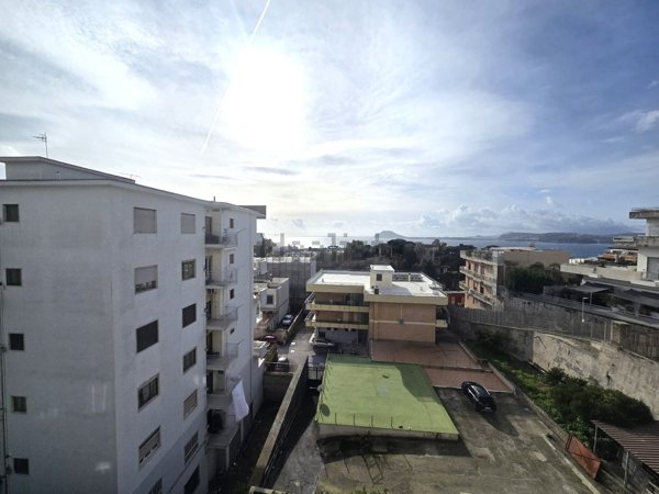 appartamento in affitto a Pozzuoli