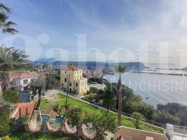 appartamento in affitto a Pozzuoli