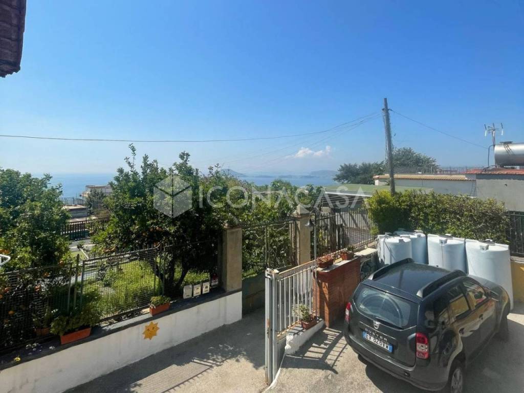 appartamento in affitto a Pozzuoli