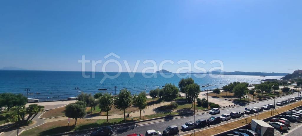 appartamento in affitto a Pozzuoli