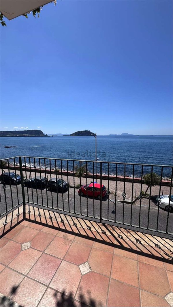 appartamento in affitto a Pozzuoli