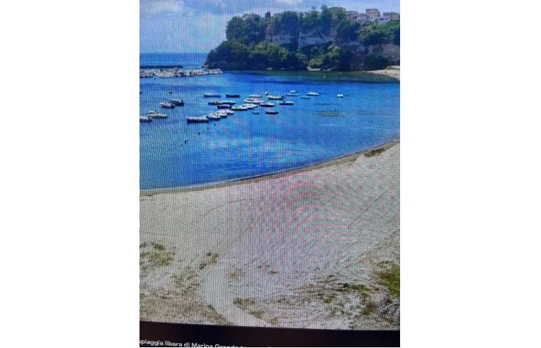 camera singola in affitto a Pozzuoli