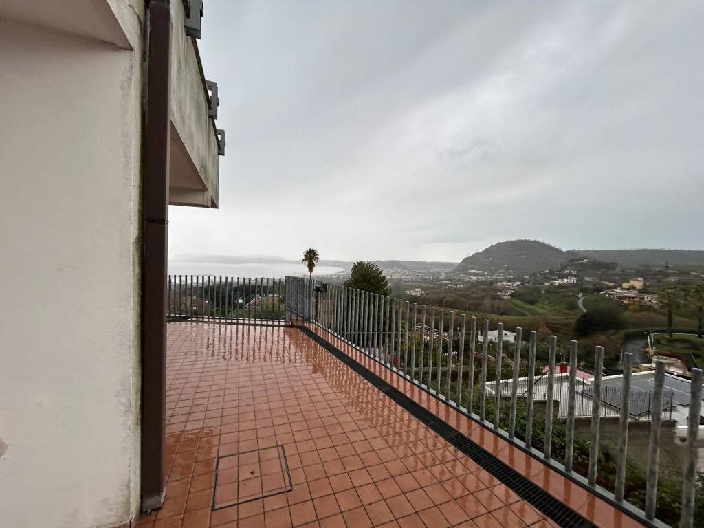 appartamento in affitto a Pozzuoli