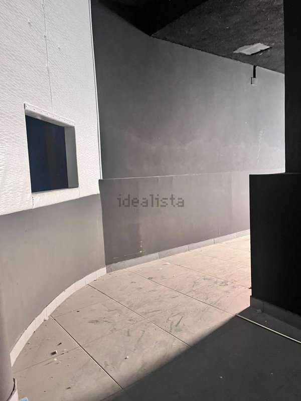 locale commerciale in affitto a Pozzuoli