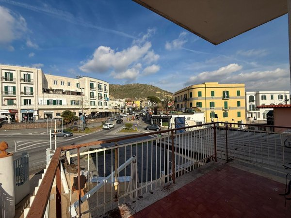 appartamento in affitto a Pozzuoli in zona Arco Felice