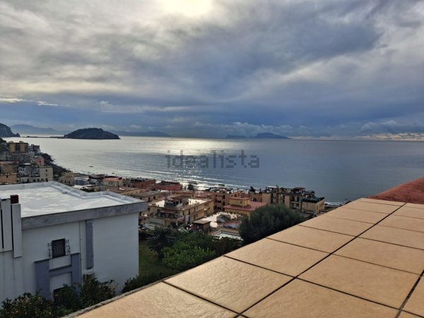 appartamento in affitto a Pozzuoli