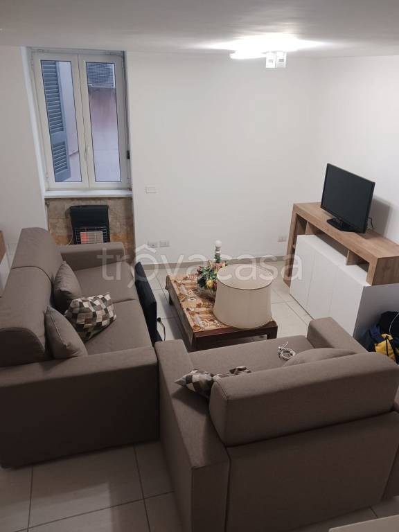 appartamento in affitto a Pozzuoli