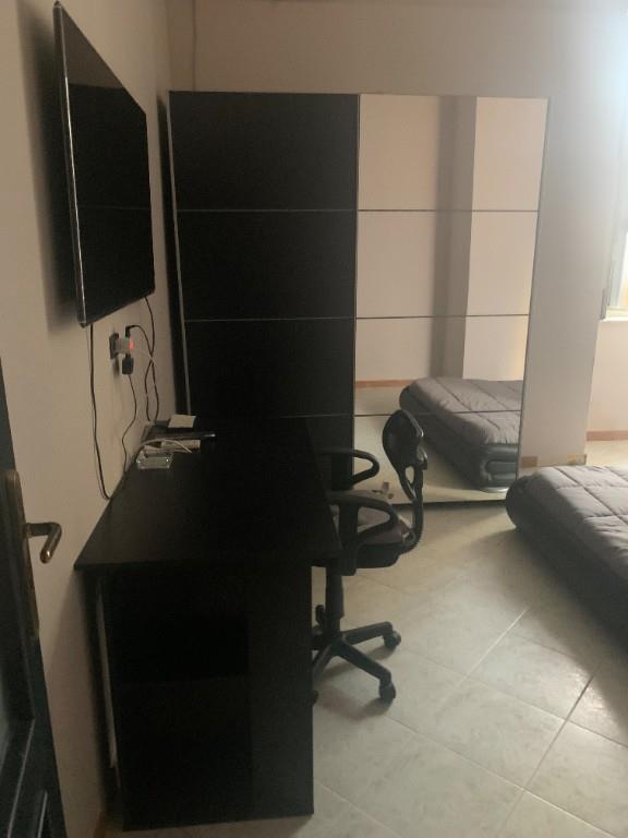 camera singola in affitto a Pozzuoli