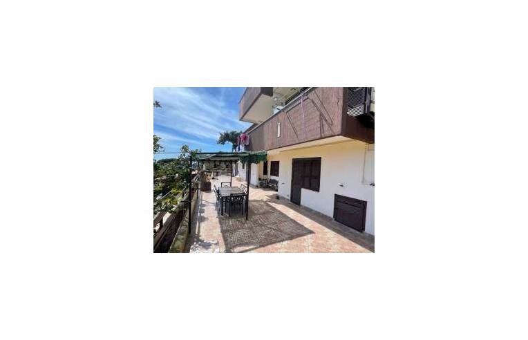 appartamento in affitto a Pozzuoli in zona Cuma