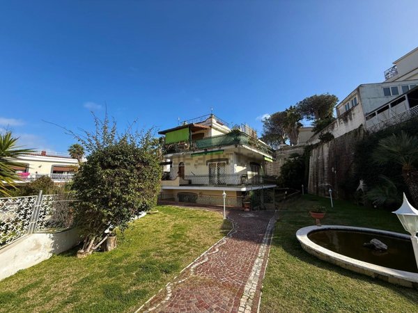 appartamento in affitto a Pozzuoli