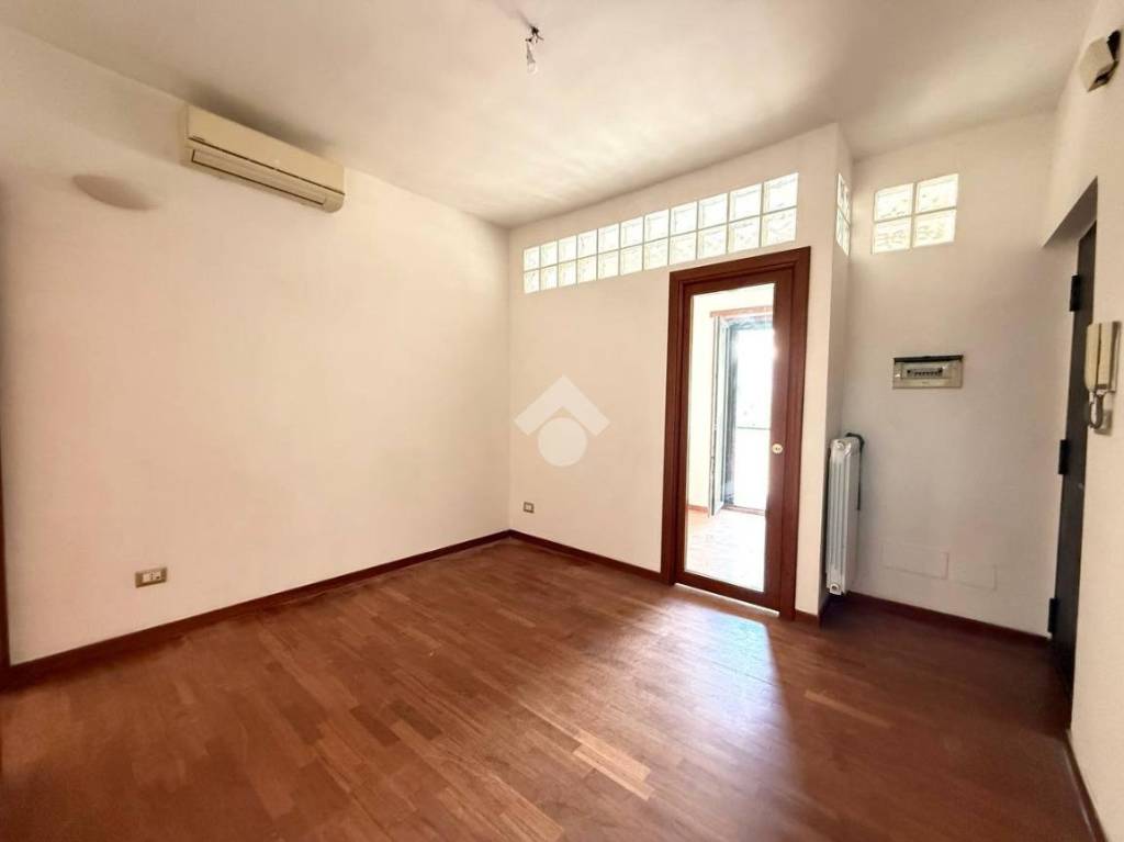 appartamento in affitto a Pozzuoli