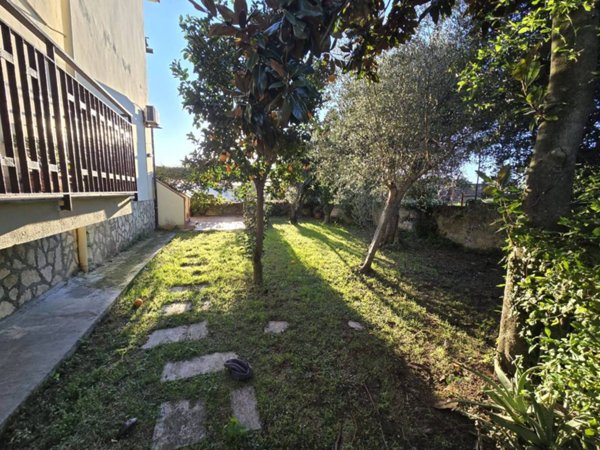 appartamento in affitto a Pozzuoli in zona Monterusciello