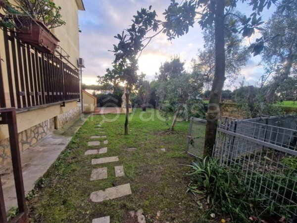 appartamento in affitto a Pozzuoli in zona Monterusciello